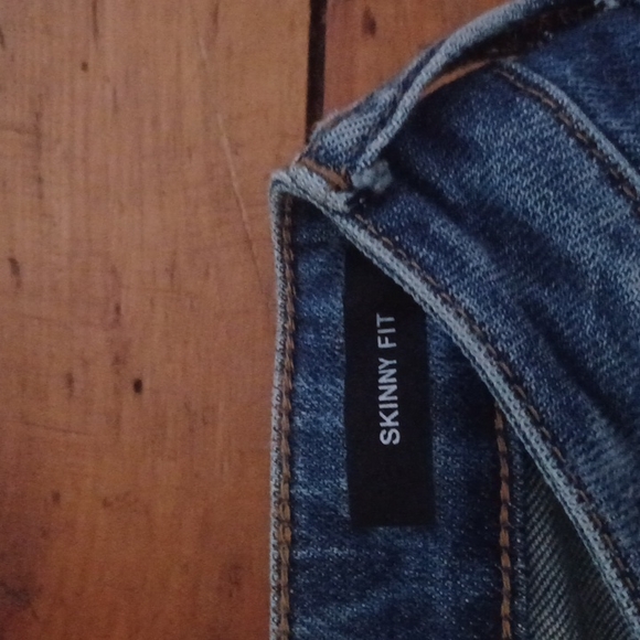 Jeans - Picture 3 of 3